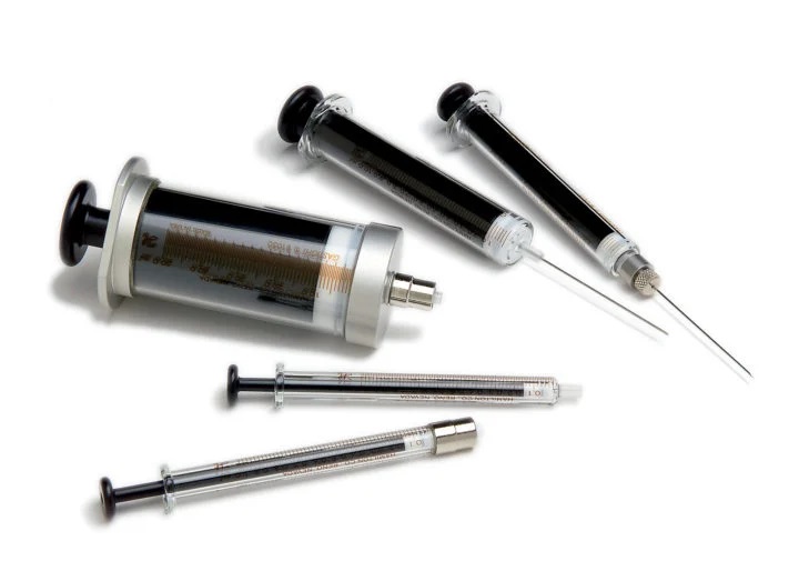 1000 Series Syringes